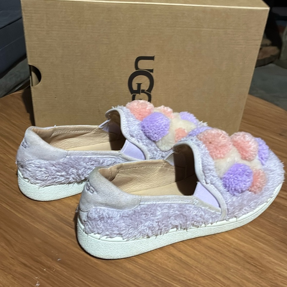 UGG Australia Ricci Fuzzy Pom Pom Slip-On Sneakers